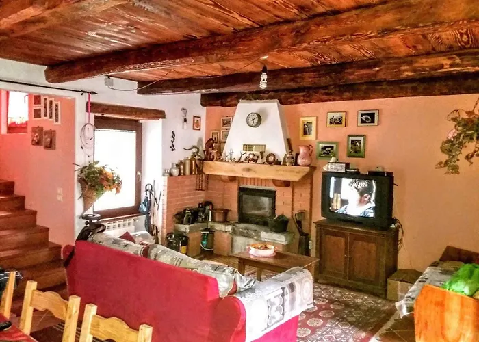 In - Piemont 52109 別荘 *